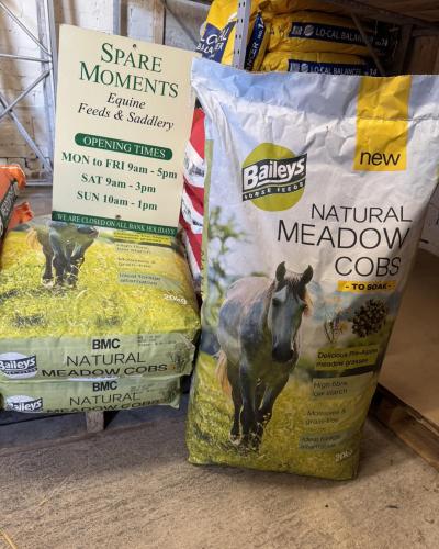 Baileys Natural Meadow Cobs